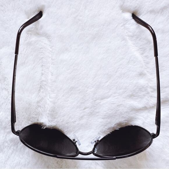 Irene Black Aviator Stylish Polarized Sunglasses - Picture 5 of 12